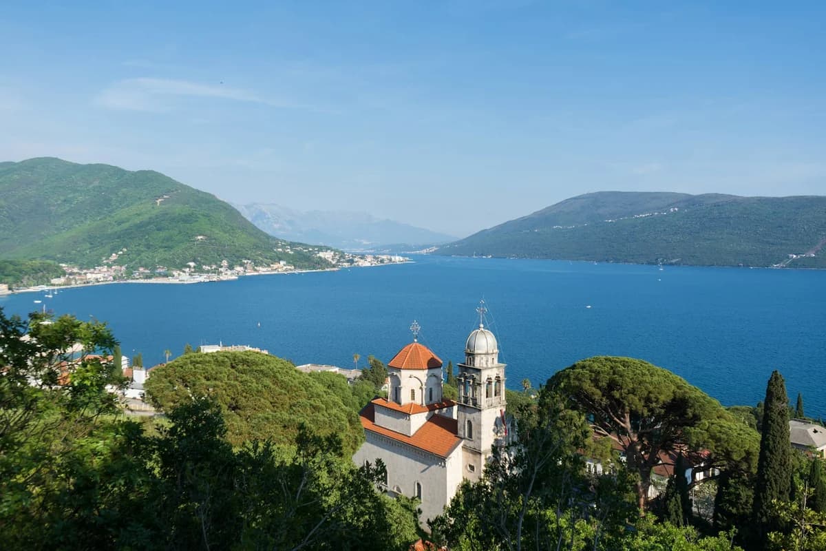 Herceg Novi – flyg och resesguide