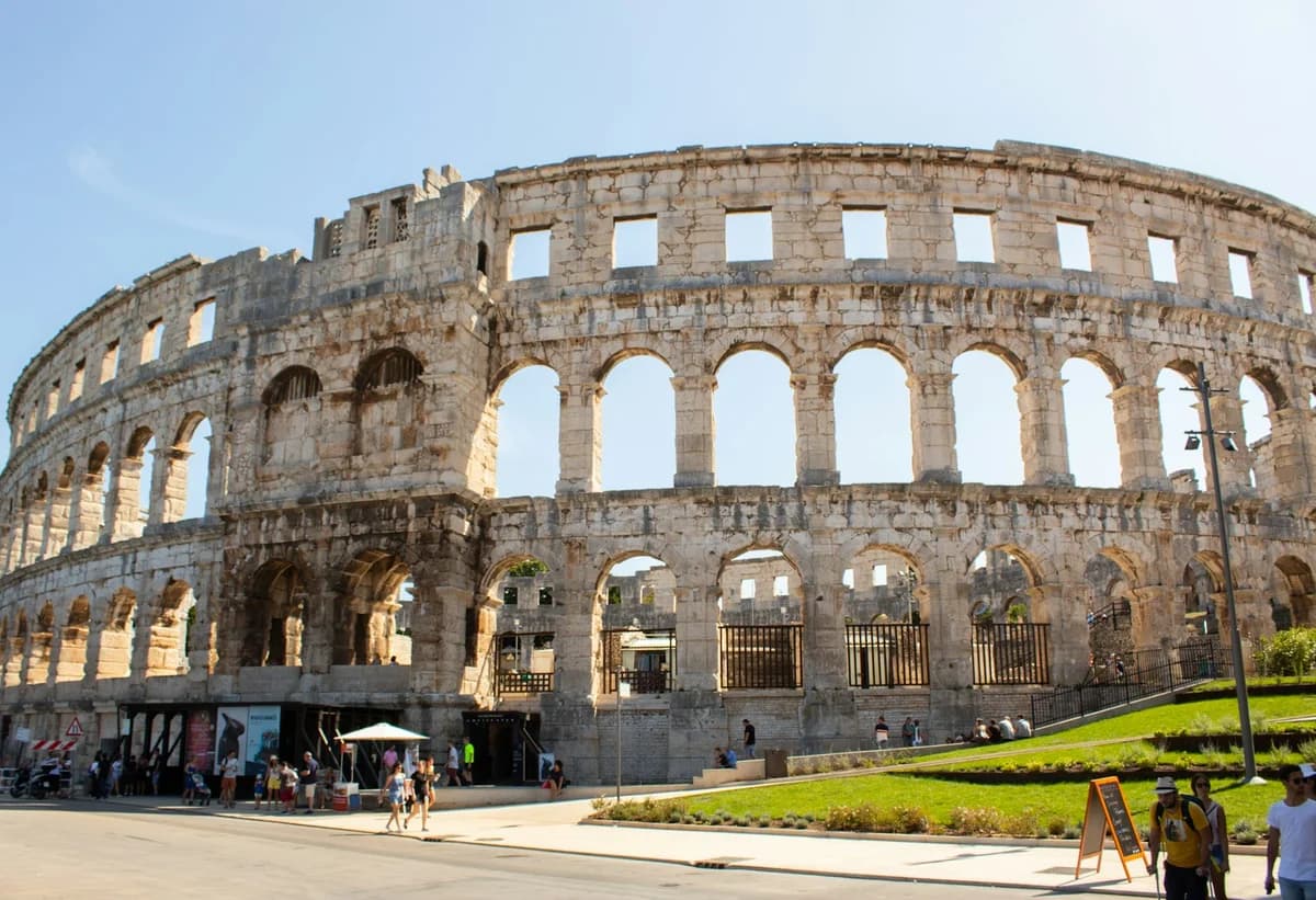 Pula