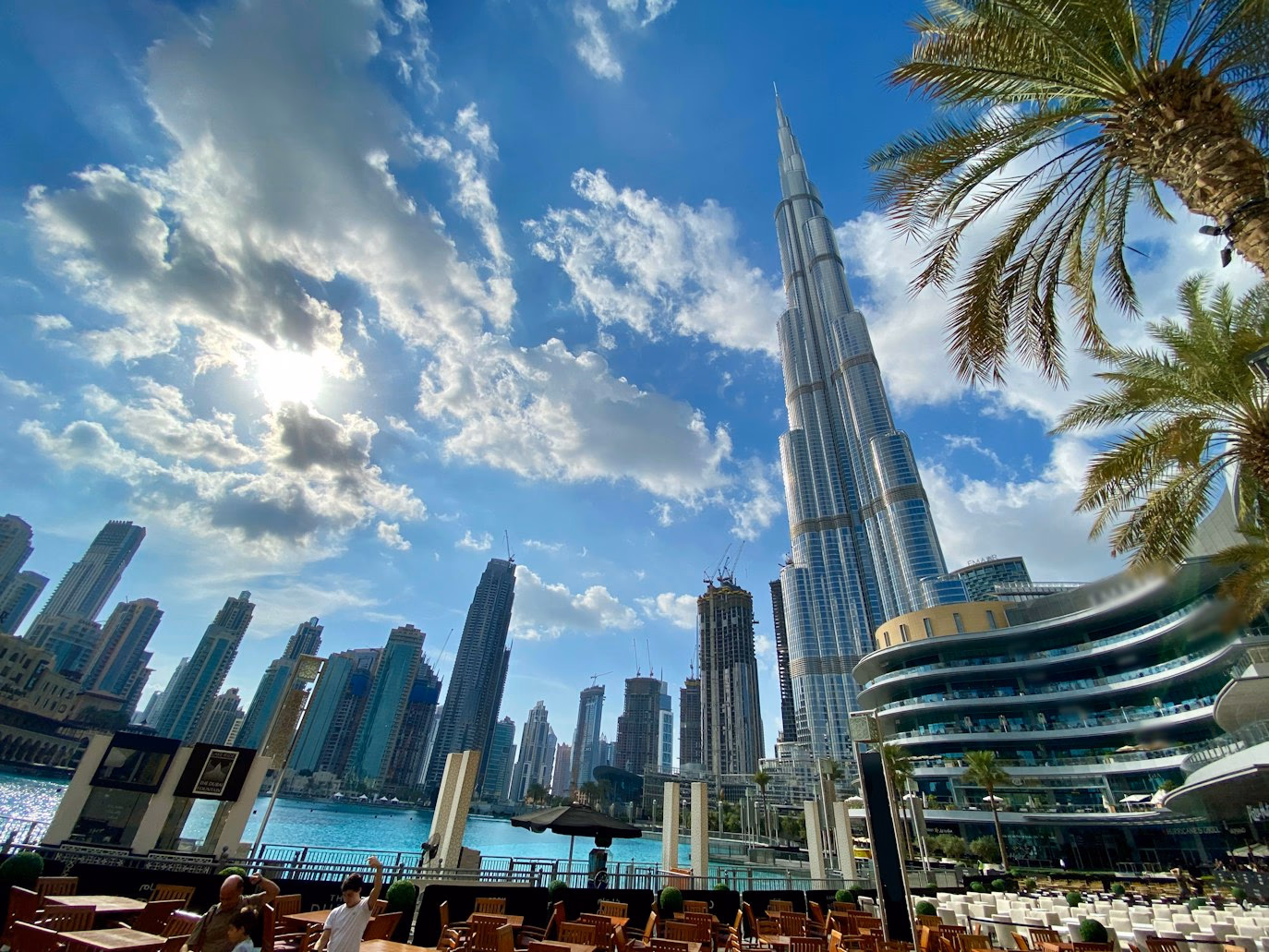 Familjeresa till Dubai — den kompletta guiden för 2026