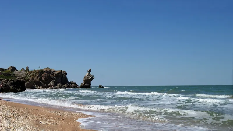 Tsampika beach