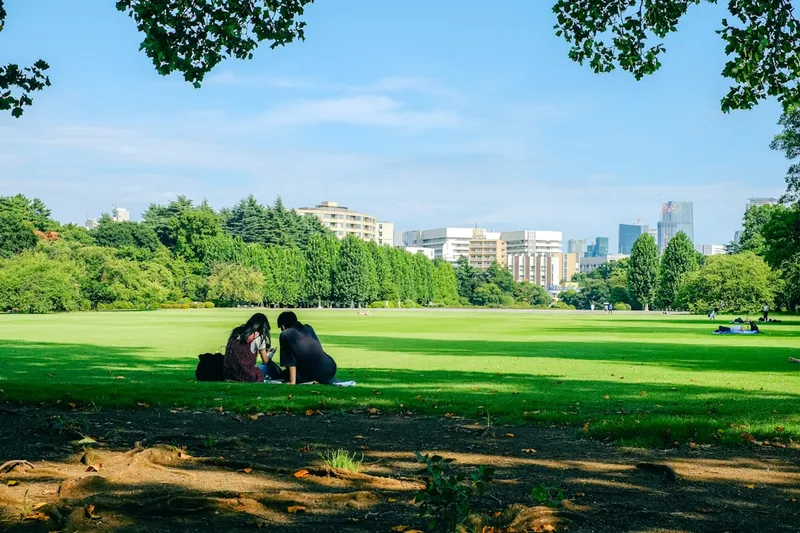 Shinjuku Gyoen Park