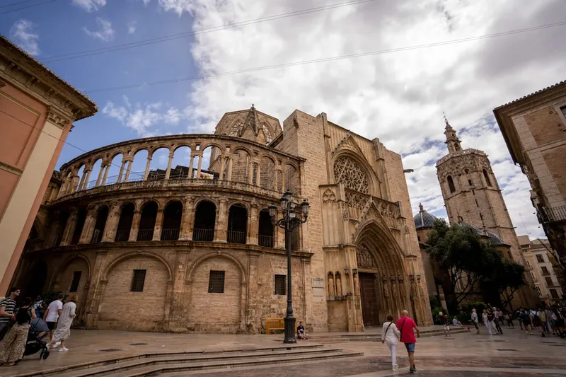 Plaza de la Virgen