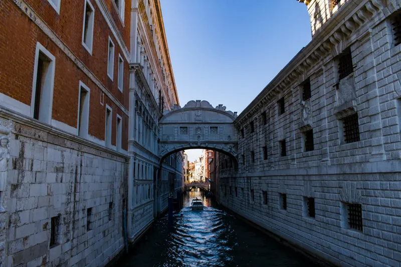 Suckarnas bro (Ponte dei Sospiri)